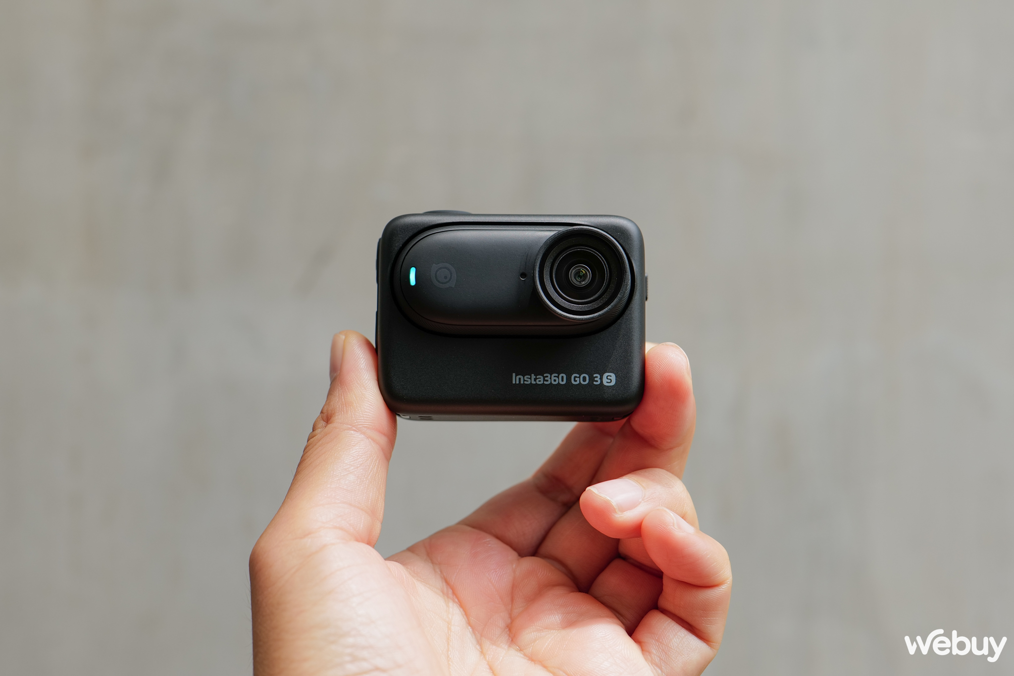 Đây là Insta360 GO 3S: Máy quay 4K siêu nhỏ, nhẹ chỉ 39g, có thể 'biến hình' để sử dụng theo nhiều cách khác nhau- Ảnh 1.