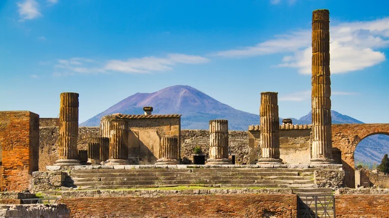 Những bí ẩn chưa được giải đáp về thảm họa Pompeii- Ảnh 1.