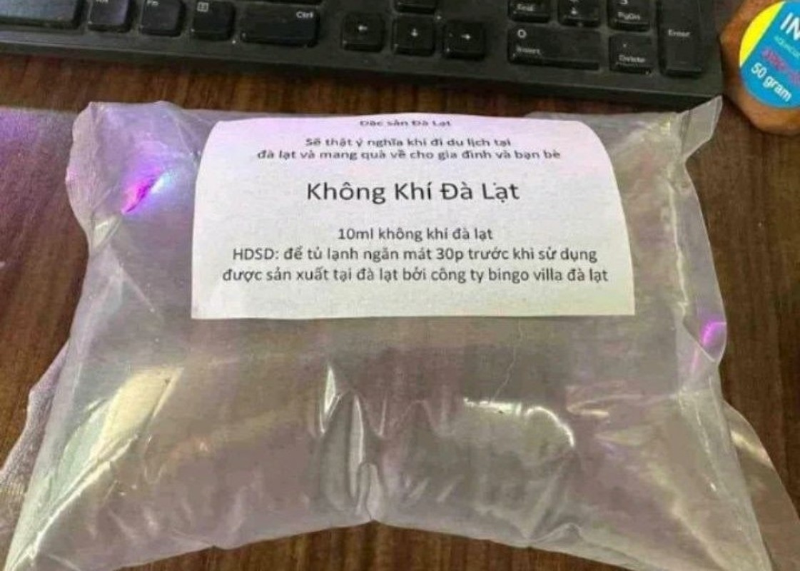 Ngang nhiên bán