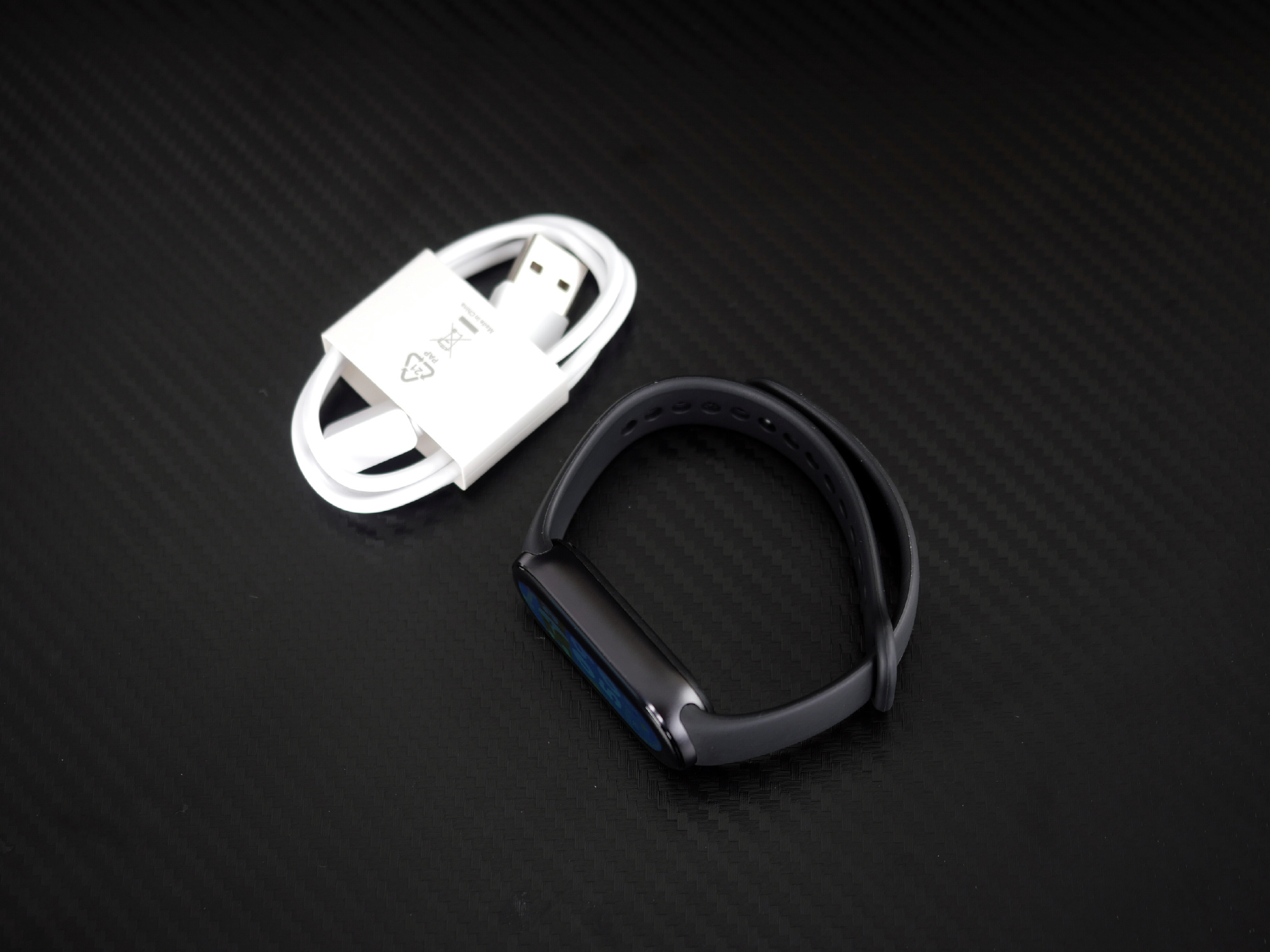 Đây là Xiaomi Band 9: Thiết kế viền mới cao cấp hơn, màn hình AMOLED siêu sáng, nhiều tính năng sức khoẻ, pin tới 21 ngày, giá chỉ 870.000 đồng- Ảnh 7.