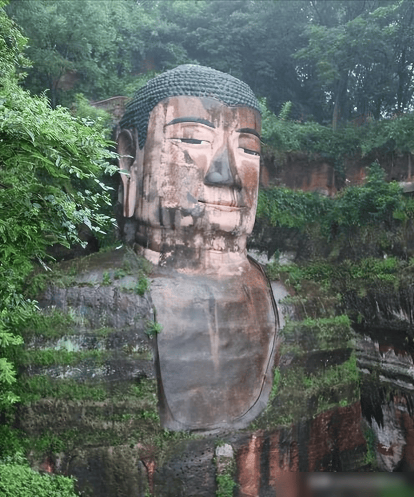 Bí ẩn 'nước mắt Đức Phật' của tượng Phật khổng lồ Leshan: Hiện tượng khoa học hay truyền thuyết?- Ảnh 2.