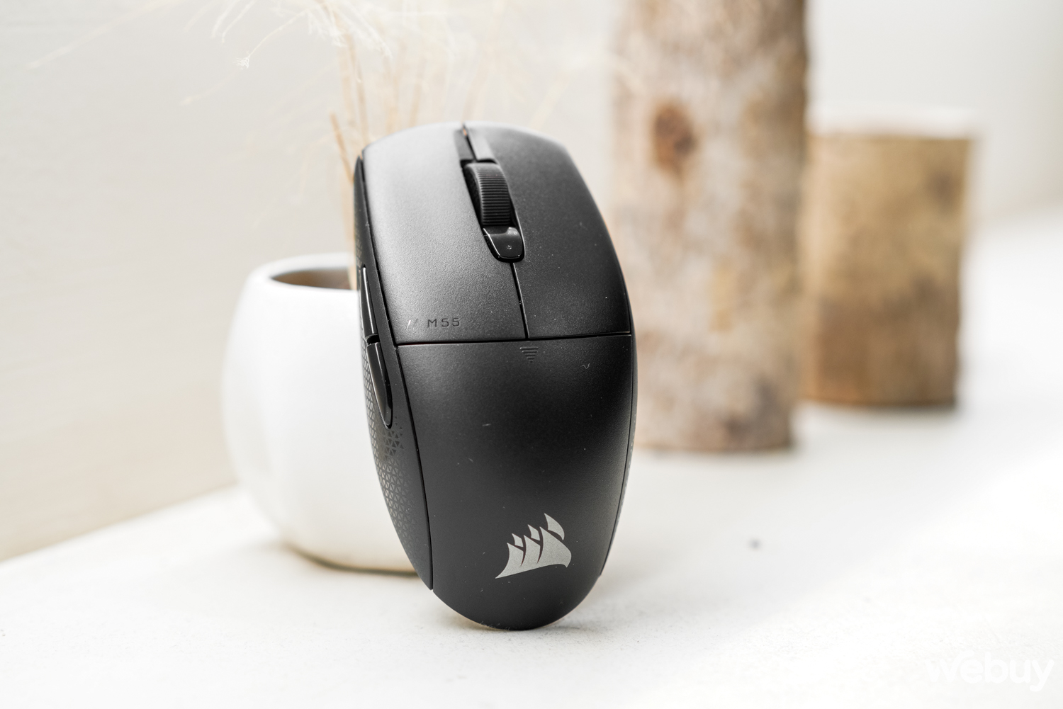 Đánh giá chuột gaming Corsair M55 Wireless: Chất lượng hoàn thiện như một "cỗ xe tăng"- Ảnh 1.