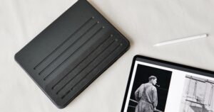 Chiếc ốp lưng iPad Pro 2024 ‘xoay’ đủ các tư thế như tập yoga