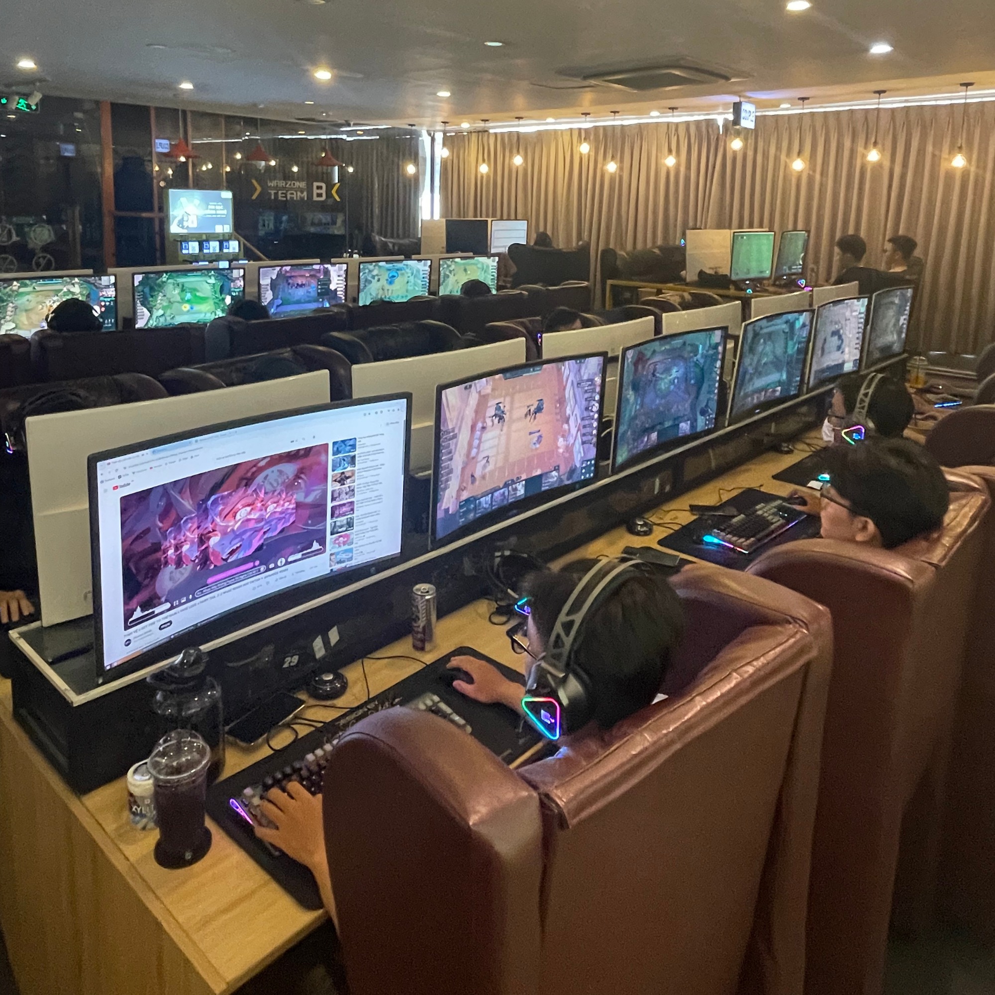 Cuối tuần đi đâu, chơi gì: Ôn lại kỷ niệm cùng loạt chuỗi Cybercore Gaming huyền thoại- Ảnh 3.