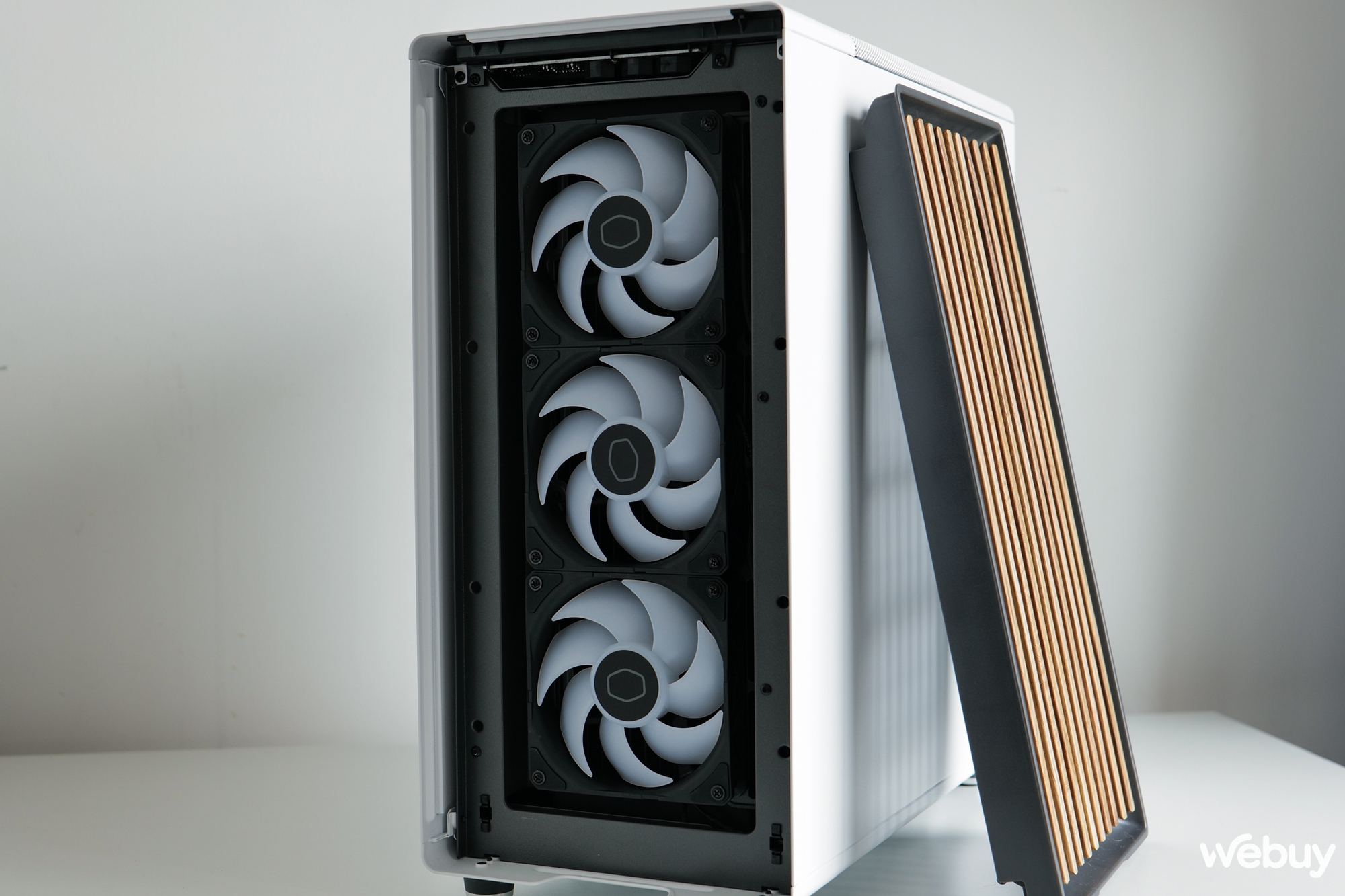 Fractal Design North: Khi công nghệ hòa quyện cùng thiết kế nội thất- Ảnh 33.