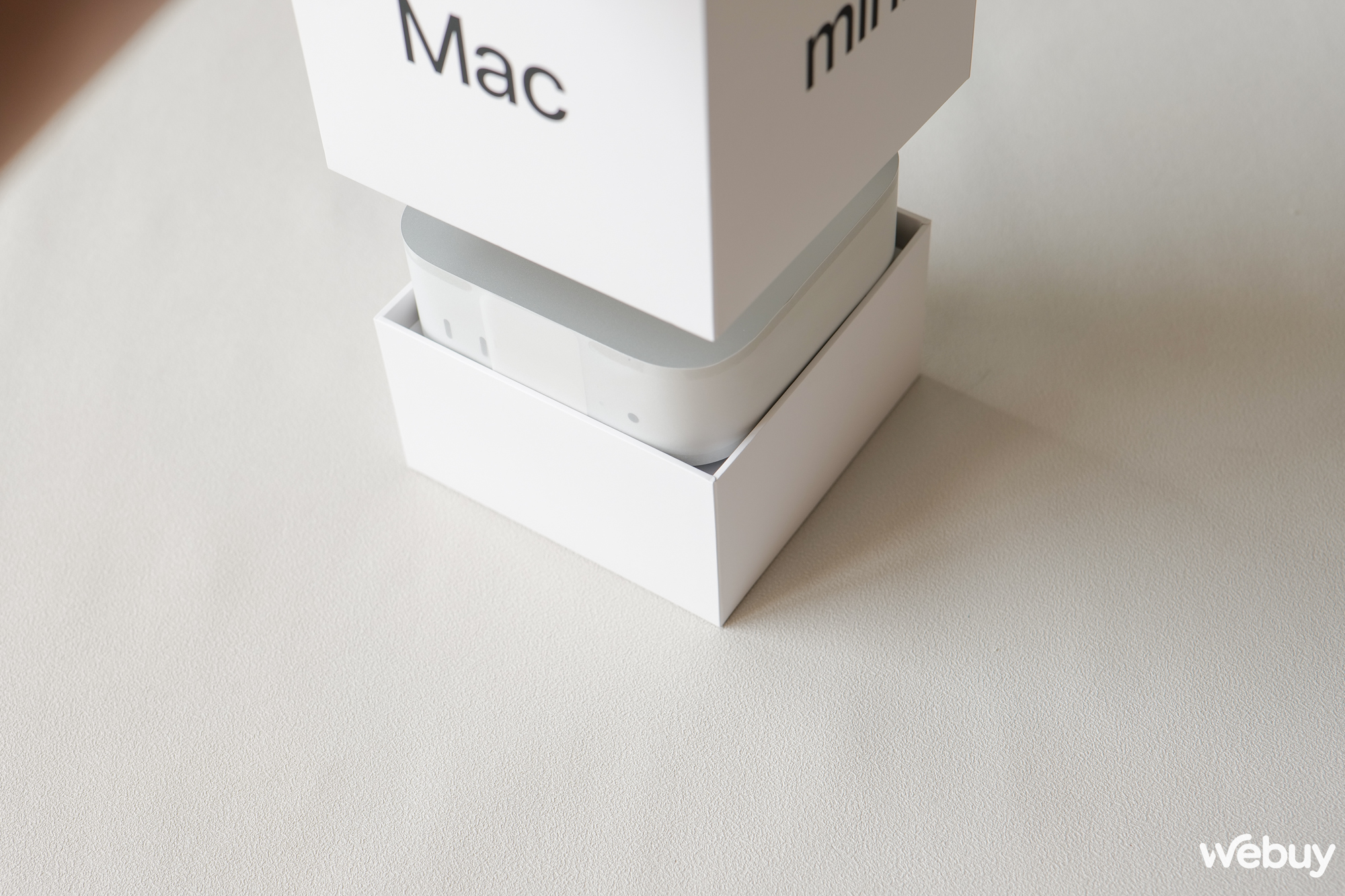 Mở hộp trải nghiệm nhanh Mac mini M4 Pro chính hãng: Quá nhỏ, quá nhẹ nhưng sức mạnh lại to lớn vô cùng- Ảnh 3.