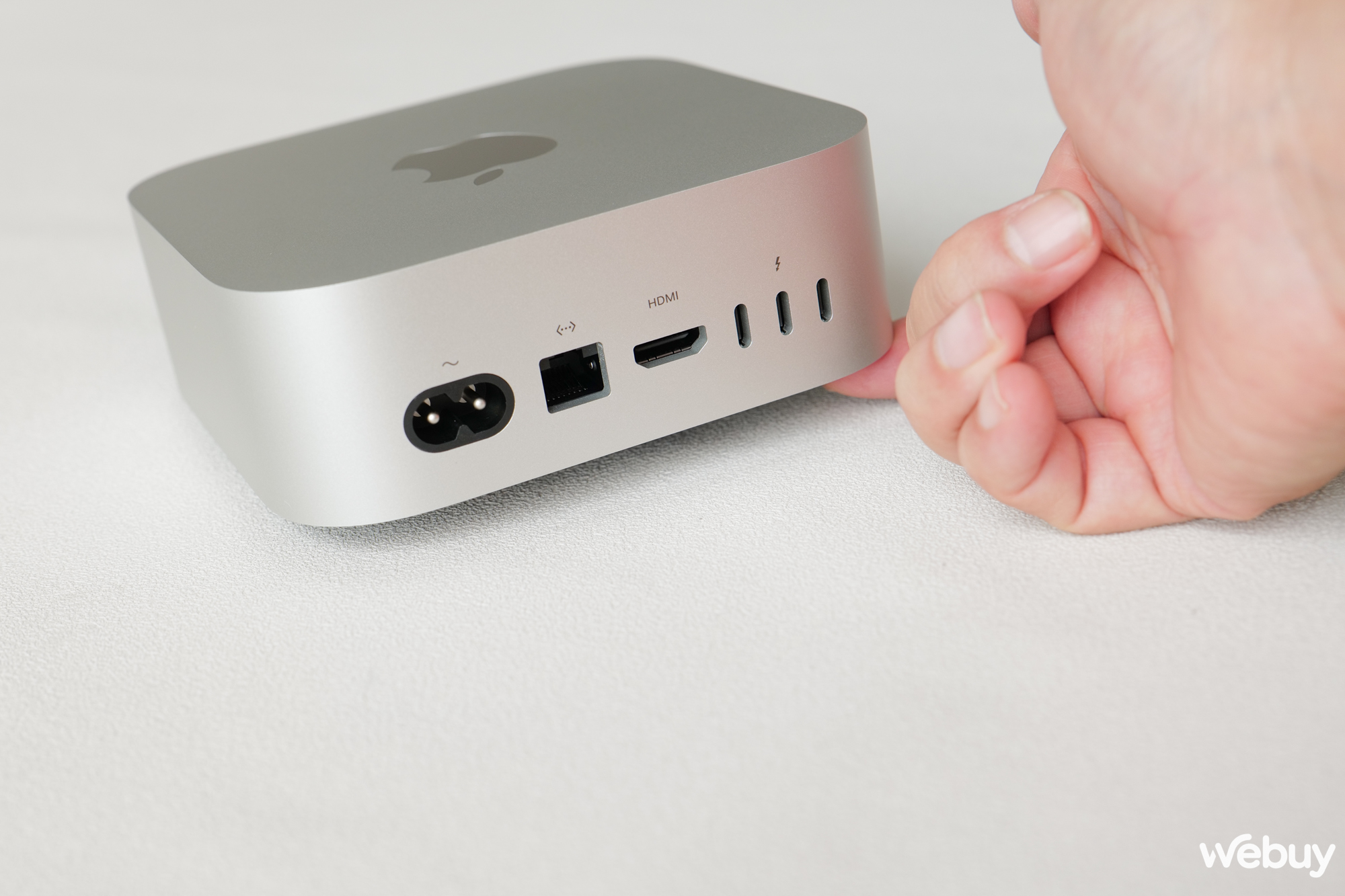 Mở hộp trải nghiệm nhanh Mac mini M4 Pro chính hãng: Quá nhỏ, quá nhẹ nhưng sức mạnh lại to lớn vô cùng- Ảnh 24.