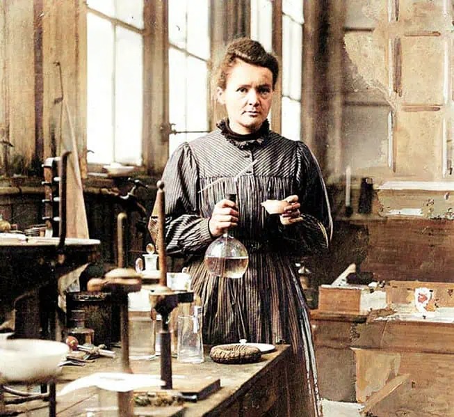 Albert Einstein đã viết những gì trong bức thư gửi Marie Curie vào năm 1911?- Ảnh 1.