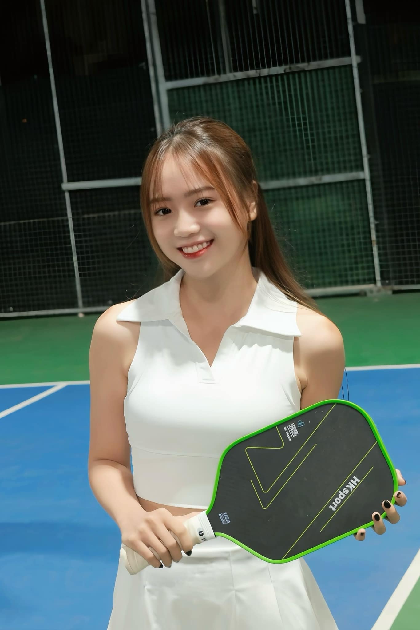 Mai Linh Zuto gia nhập đường đua khoe dáng trên sân pickleball, nói một câu