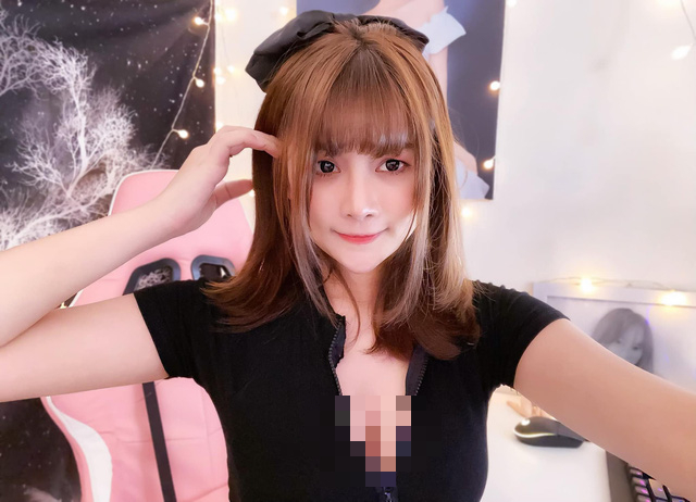 "Nữ streamer gợi cảm nhất Liên Quân" công khai hình ảnh vòng hai, bị fan nói "dùng app"- Ảnh 2.