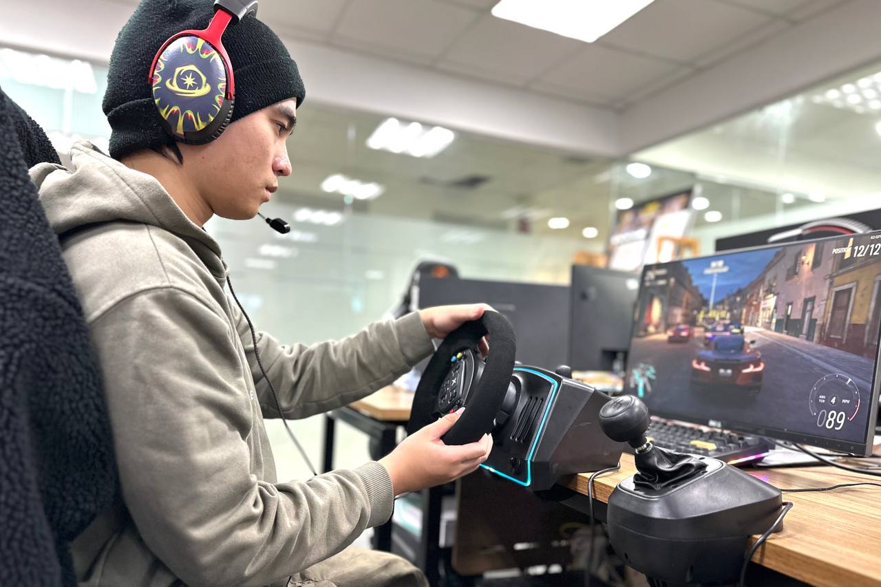 Trải nghiệm nhanh GOG R808, chiếc vô lăng giá rẻ dành cho game thủ- Ảnh 1.