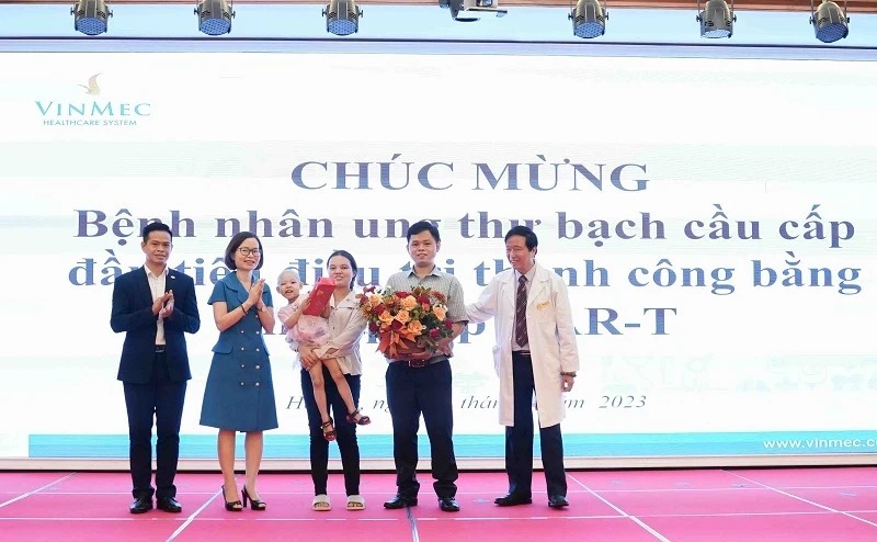 Kỷ lục: Bệnh nhân ung thư di căn xương vẫn sống khỏe sau 19 năm nhờ liệu pháp đột phá này, Việt Nam cũng có thể điều trị, giá chỉ 1,5 tỷ đồng- Ảnh 10.