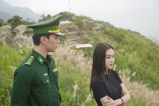Mỹ nhân phim Việt giờ vàng viral khắp cõi mạng vì quá xinh, body ngoài đời đỉnh đến