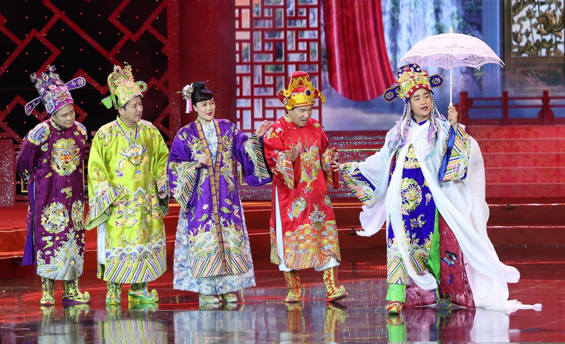 Táo Quân 2025 viral khắp MXH: Châm biếm quá sâu cay, một lời thoại gây sốt vì khiến hàng triệu người