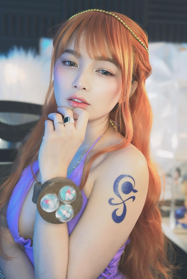 Hot girl cực quyến rũ trổ tài cosplay Nami, nuột nà không tì vết- Ảnh 4.