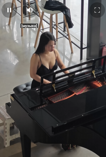 Giải mã kênh YouTube hot nhất lúc này, subs tăng hơn 40 lần chỉ qua một đêm nhờ người xem đồng lòng "đẩy view"- Ảnh 4.