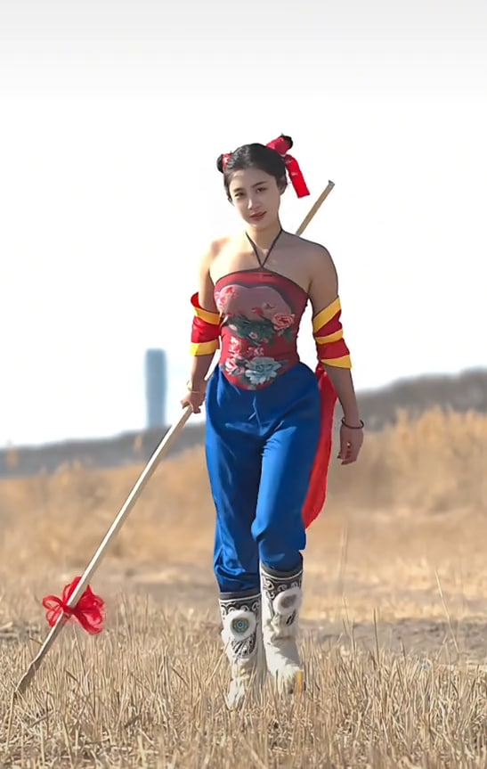 Cosplay Natra, cô gái khiến người xem trầm trồ, nhận về nhiều lời "có cánh"- Ảnh 1.