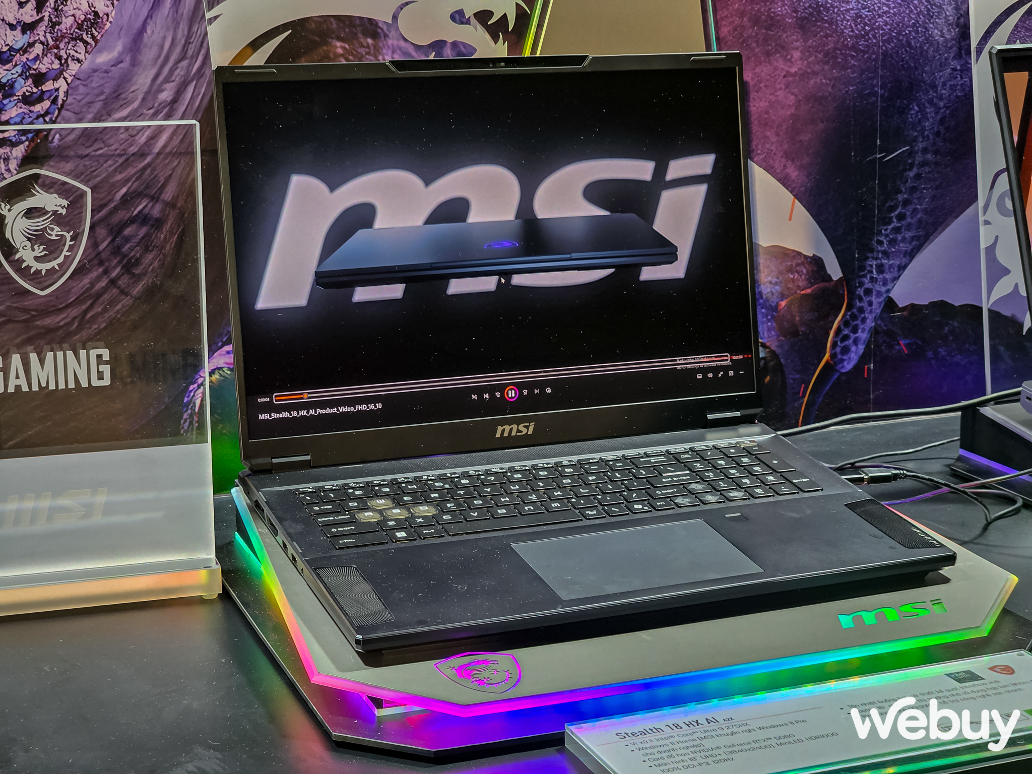 Cận cảnh chiếc laptop của MSI khiến bao “dân chơi” khóc thét khi nghe giá- Ảnh 32.