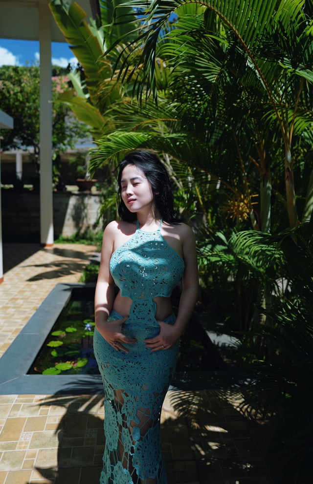 Hot girl "băng keo" lại khoe dáng nóng bỏng, cảnh báo fan không nên nhìn kỹ- Ảnh 3.