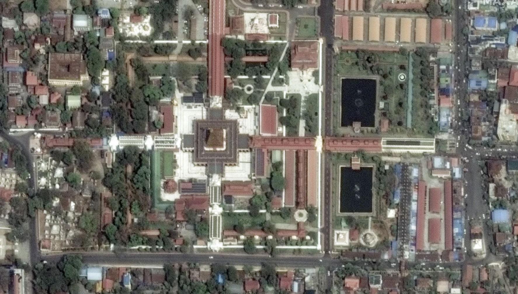Bộ ảnh trước - sau hé lộ sức tàn phá của động đất Myanmar nhìn từ vũ trụ- Ảnh 1.