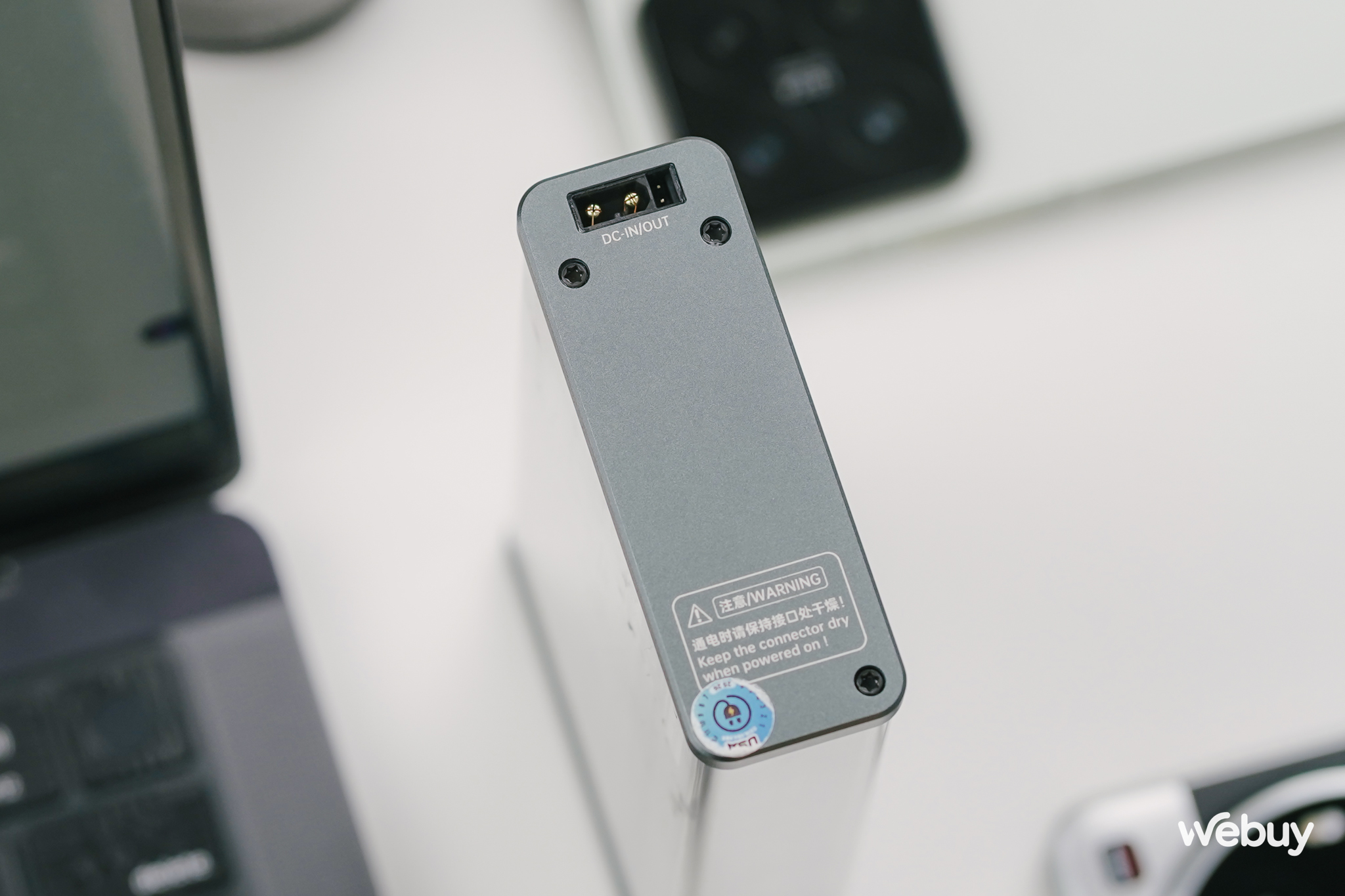 Đây pin dự phòng 27.000mAh công suất... 520W: