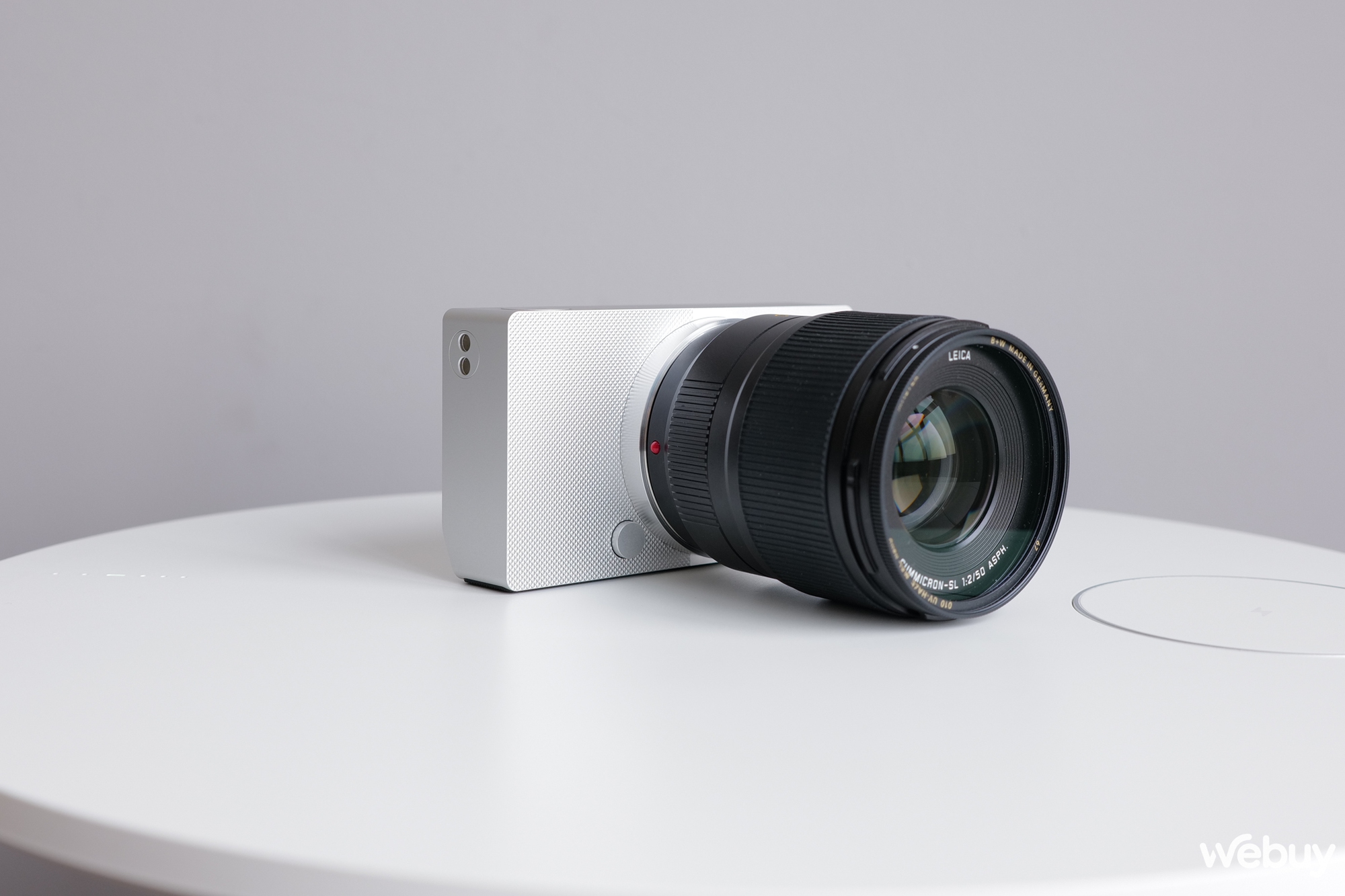 Sigma BF có một lợi thế giúp việc trải nghiệm ống kính hệ Leica dễ dàng hơn- Ảnh 3.