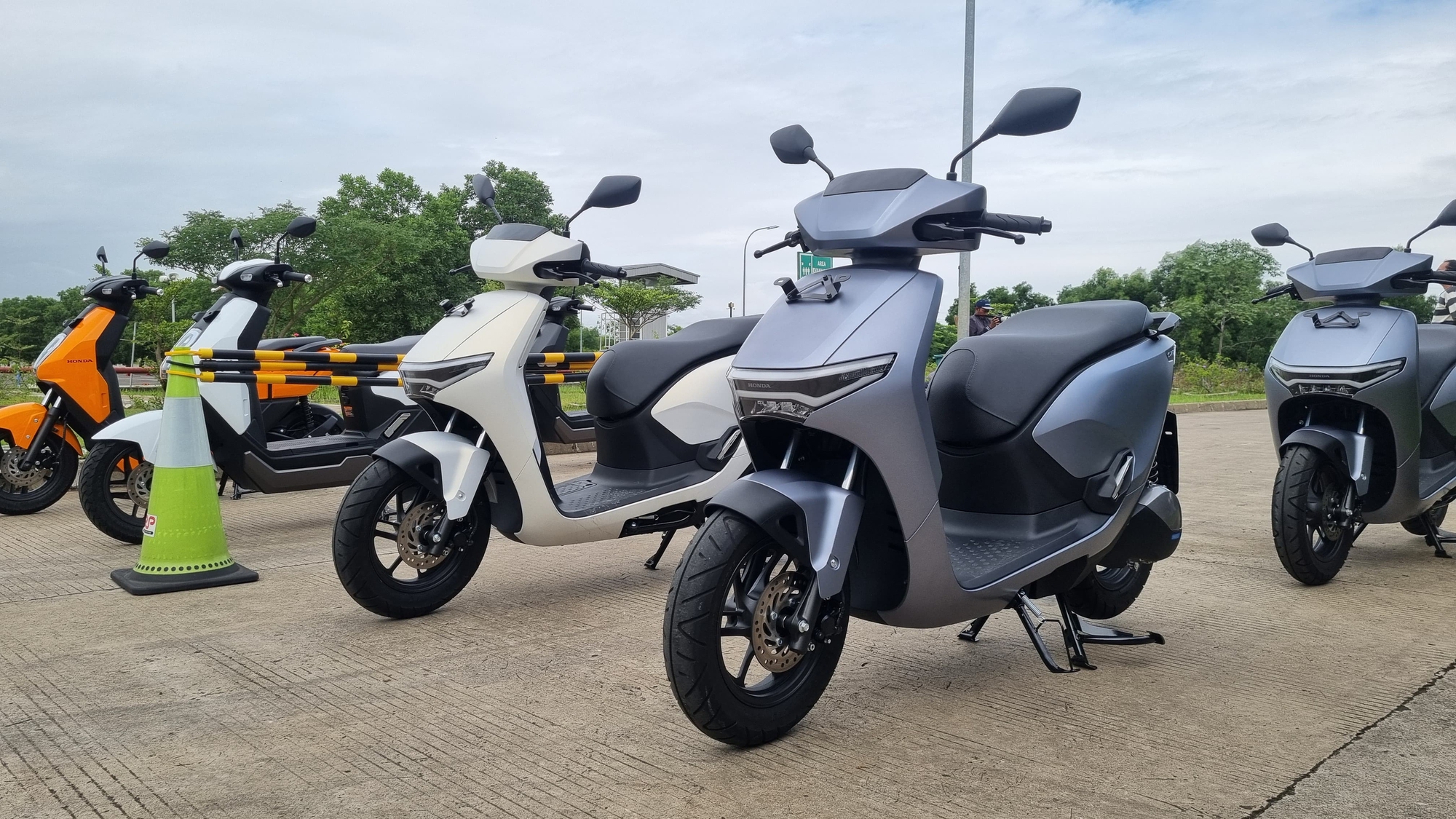Honda CUV e: – 'Lead thuần điện', được trang bị nhiều công nghệ hiện đại mà giá chỉ hơn 80 triệu đồng- Ảnh 6.