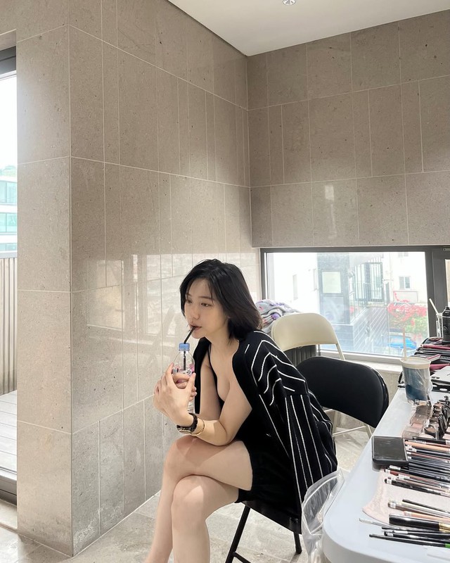 Mỹ nhân phim 18+ nổi nhất màn ảnh Hàn hiện tại: Body đốt mắt người nhìn, nhan sắc đã đẹp còn sang- Ảnh 11.