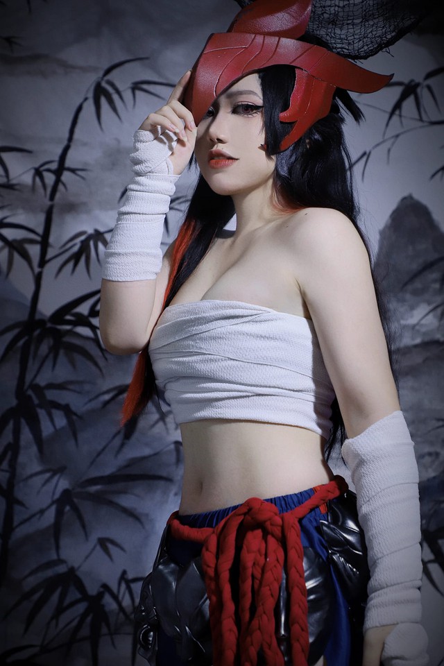 Đam mê cosplay gợi cảm, cô gái bị anti đặt điều và màn "đáp trả" cực gắt- Ảnh 1.