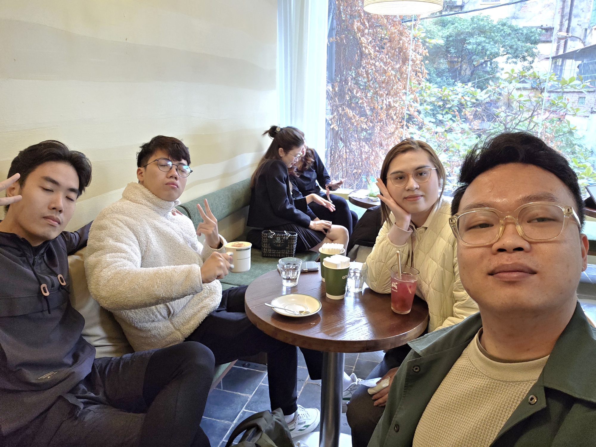 Galaxy A series mới đã chỉnh ảnh được cỡ này thì iPhone 'sao mà đỡ được'?- Ảnh 8.