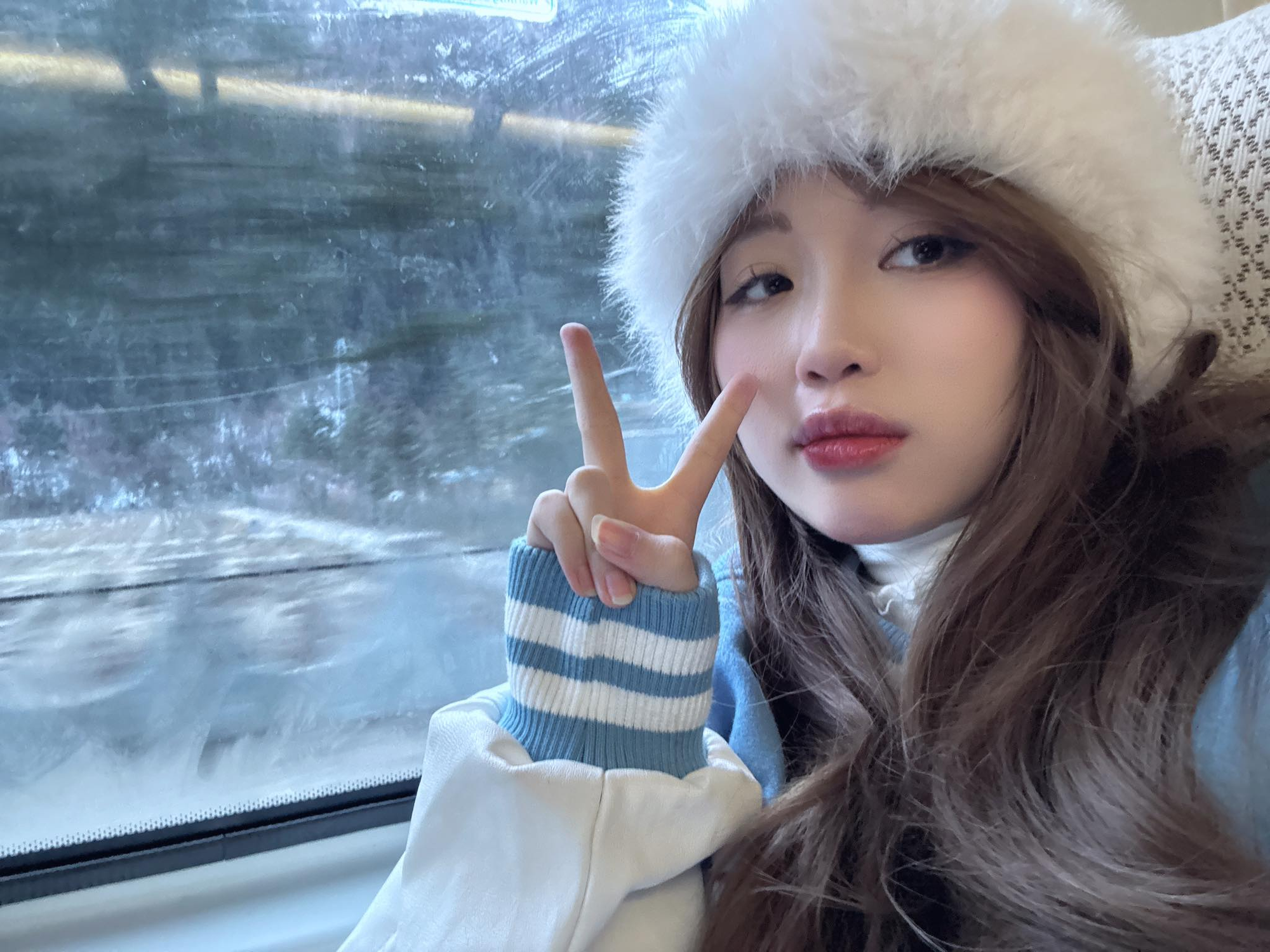 Nữ streamer xinh đẹp "khốn đốn" với "trò đùa" dai dẳng của fan, từng phản ứng gắt nhưng vô ích- Ảnh 6.